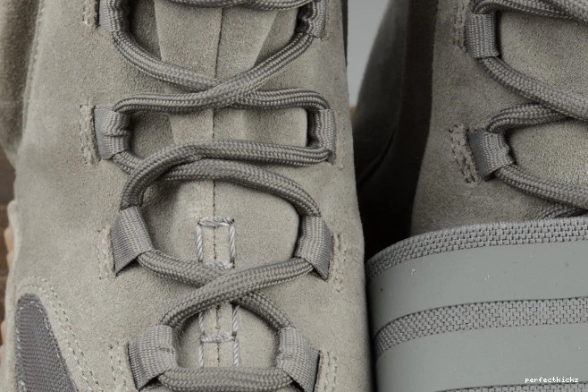 YEEZY BB1840 GREY GLOW LIGHT GUM BOOST DARK 750 ADIDAS 0710